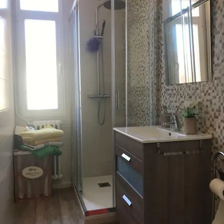 Casa *